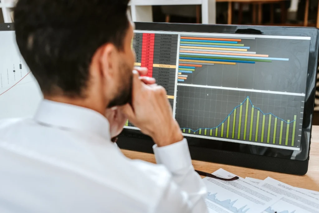 Indicators of Rising Interest Rates and Effects on Your Portfolio