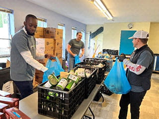 Mainspring Volunteers at the Foodbank Mainspring Cares Day 2022